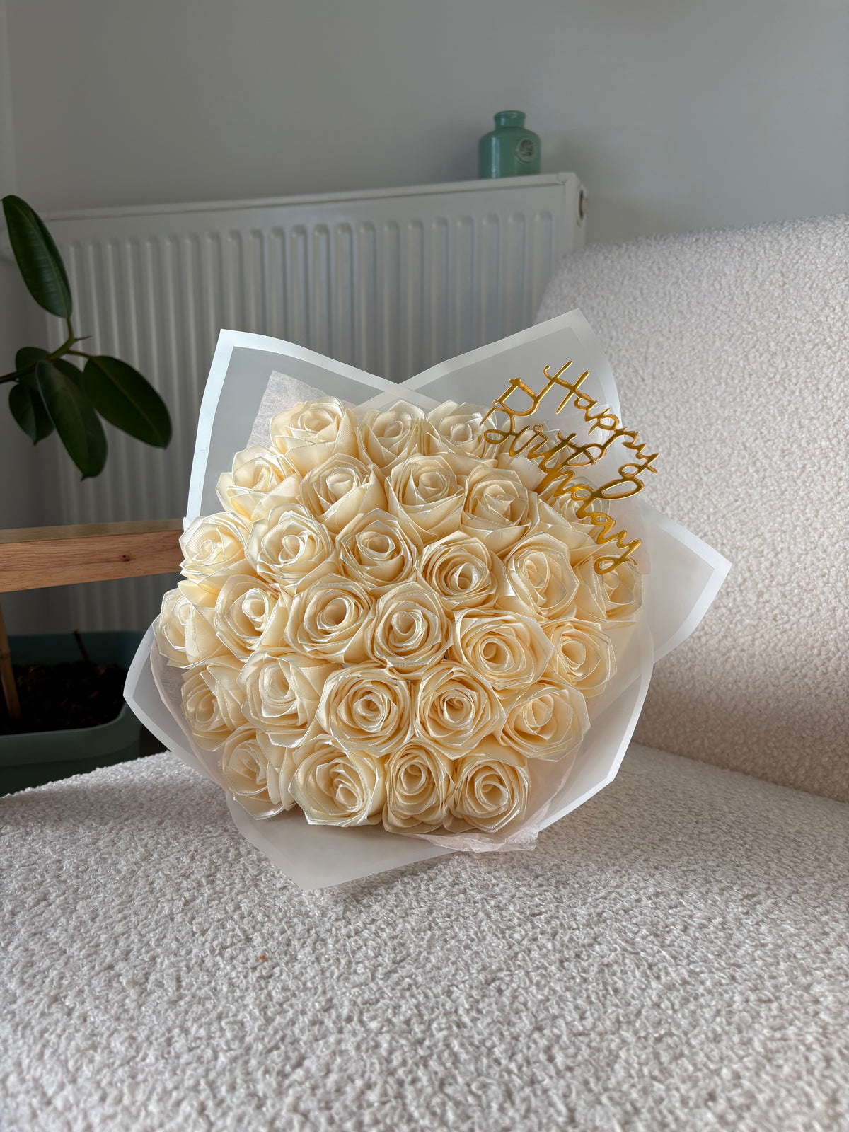 Bouquet de 30 Roses en Satin pour Anniversaire